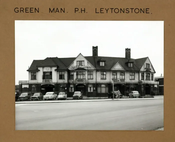 Framed Print : Photograph of Green Man PH, Leytonstone, London Framed Print : Photograph of Green Man PH, Leytonstone, London