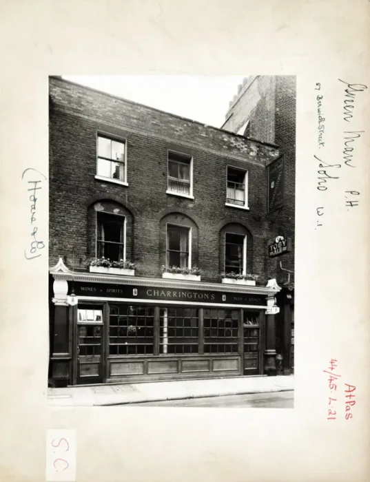 Framed Print : Photograph of Green Man PH, Soho, London Framed Print : Photograph of Green Man PH, Soho, London