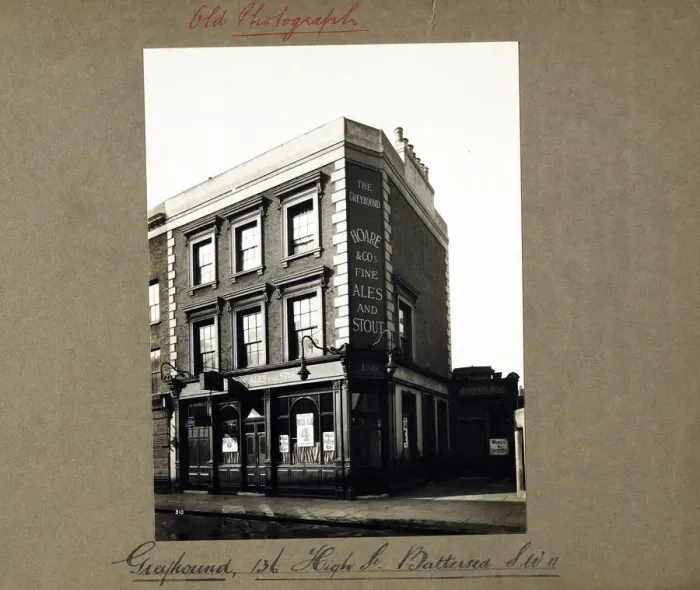 Framed Print : Photograph of Greyhound PH, Battersea, London Framed Print : Photograph of Greyhound PH, Battersea, London