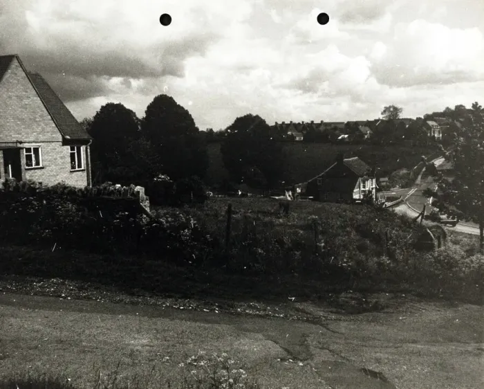 Framed Print : Photograph of Harrow PH, Enstone, Oxfordshire Framed Print : Photograph of Harrow PH, Enstone, Oxfordshire