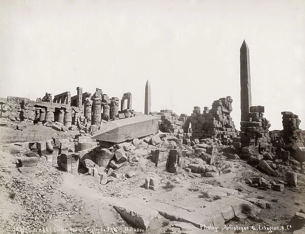 photograph Hatshepsuts fallen obelisk at Karnak, Egypt