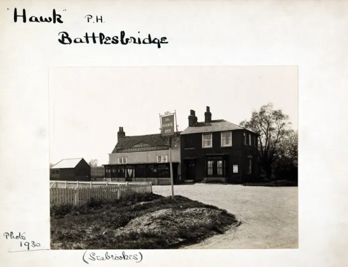 Framed Print : Photograph of Hawk PH, Battlesbridge, Essex Framed Print : Photograph of Hawk PH, Battlesbridge, Essex