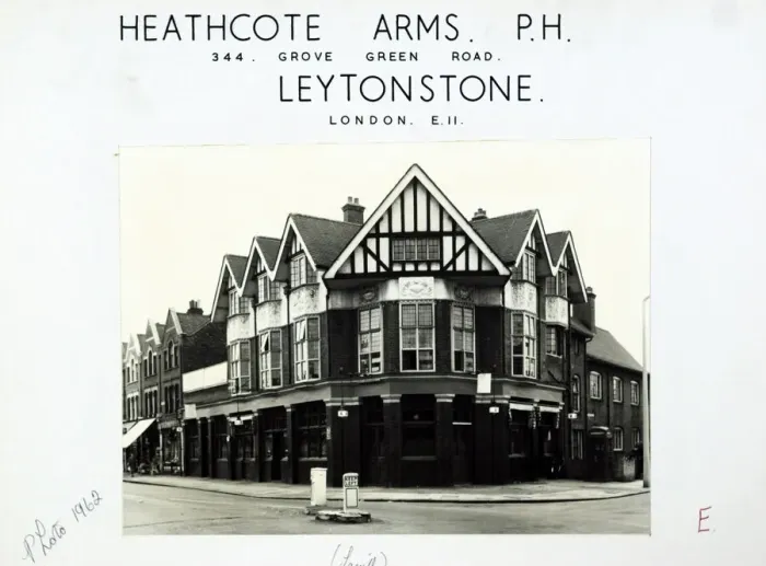 Framed Print : Photograph of Heathcote Arms, Leytonstone, London Framed Print : Photograph of Heathcote Arms, Leytonstone, London