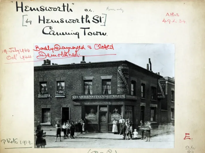 Framed Print : Photograph of Hemsworth PH, Canning Town, London Framed Print : Photograph of Hemsworth PH, Canning Town, London