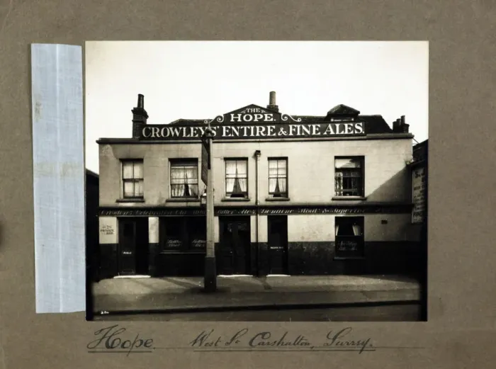 Framed Print : Photograph of Hope PH, Carshalton (Old), Surrey Framed Print : Photograph of Hope PH, Carshalton (Old), Surrey