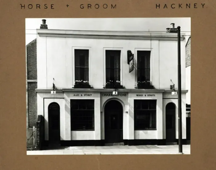Framed Print : Photograph of Horse & Groom PH, Hackney, London Framed Print : Photograph of Horse & Groom PH, Hackney, London