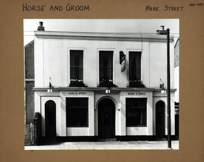Framed Print : Photograph of Horse & Groom PH, Hackney, London Framed Print : Photograph of Horse & Groom PH, Hackney, London