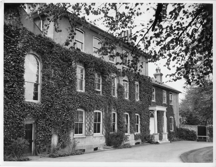 Framed Print : Photograph of Down House, home of Charles Darwin Framed Print : Photograph of Down House, home of Charles Darwin