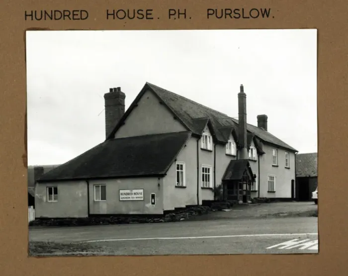Framed Print : Photograph of Hundred House PH, Purslow, Shropshire Framed Print : Photograph of Hundred House PH, Purslow, Shropshire
