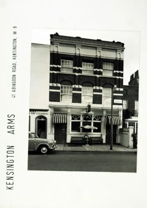 Framed Print : Photograph of Kensington Arms, Kensington, London Framed Print : Photograph of Kensington Arms, Kensington, London