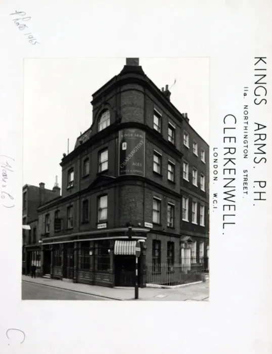 Framed Print : Photograph of Kings Arms, Clerkenwell, London Framed Print : Photograph of Kings Arms, Clerkenwell, London