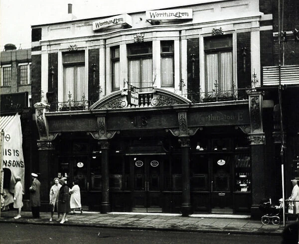 Photograph of Kings Arms, Hackney, London