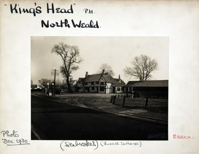 Framed Print : Photograph of Kings Head PH, North Weald, Essex Framed Print : Photograph of Kings Head PH, North Weald, Essex
