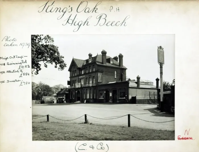Framed Print : Photograph of Kings Oak PH, High Beech, Essex Framed Print : Photograph of Kings Oak PH, High Beech, Essex