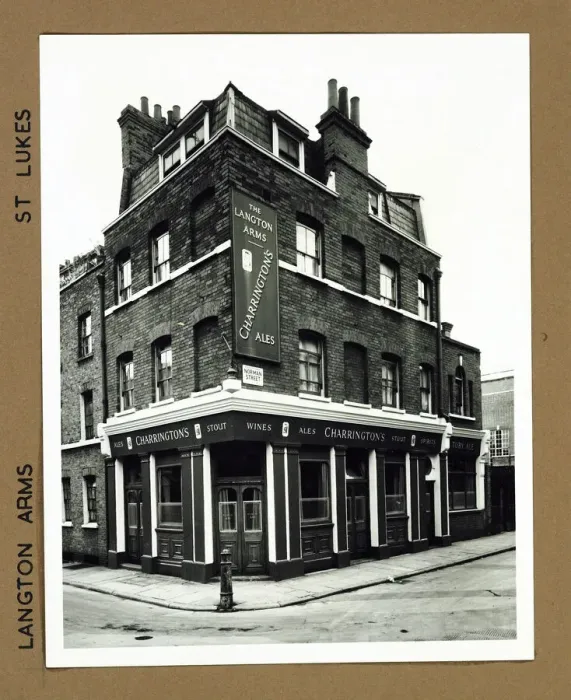 Framed Print : Photograph of Langton Arms, St Lukes, London Framed Print : Photograph of Langton Arms, St Lukes, London