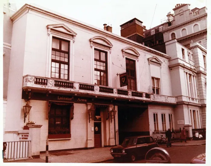 Framed Print : Photograph of Leinster Arms, Lancaster Gate, London Framed Print : Photograph of Leinster Arms, Lancaster Gate, London