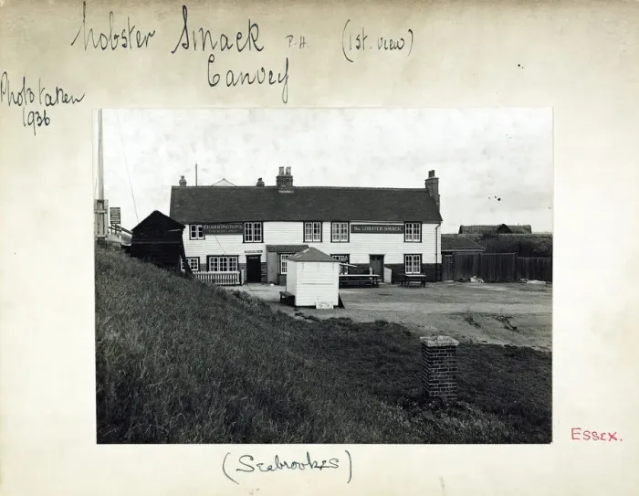 Framed Print : Photograph of Lobster Smack PH, Canvey, Essex Framed Print : Photograph of Lobster Smack PH, Canvey, Essex