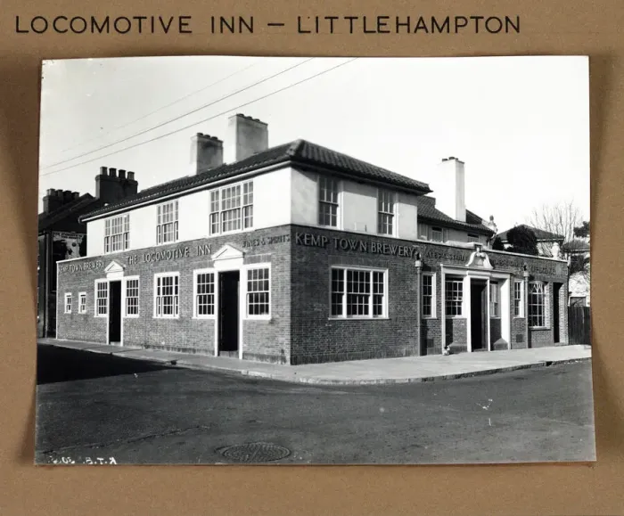 Framed Print : Photograph of Locomotive Inn, Littlehampton, Sussex Framed Print : Photograph of Locomotive Inn, Littlehampton, Sussex