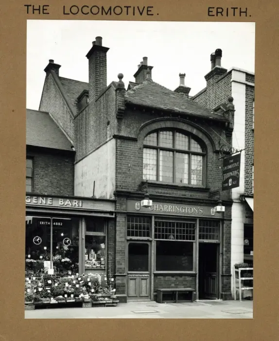 Framed Print : Photograph of Locomotive PH, Erith, Greater London Framed Print : Photograph of Locomotive PH, Erith, Greater London