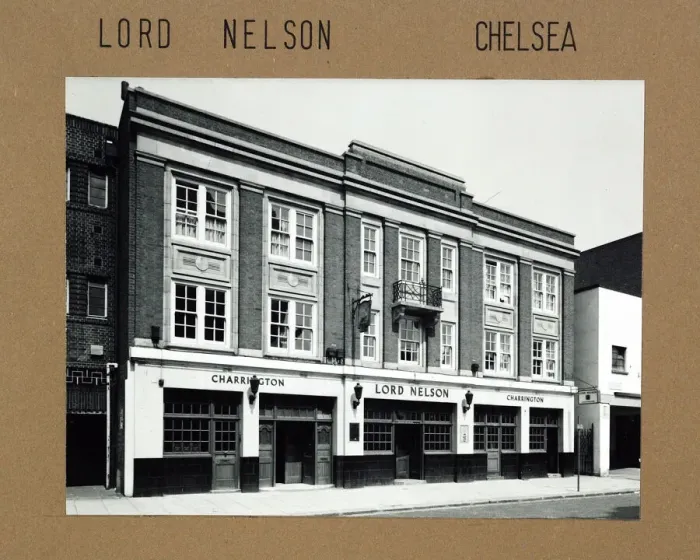 Framed Print : Photograph of Lord Nelson PH, Chelsea, London Framed Print : Photograph of Lord Nelson PH, Chelsea, London