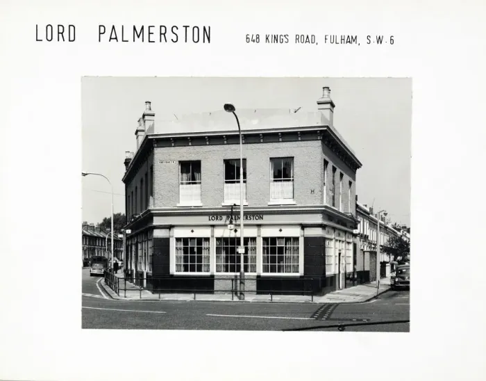 Framed Print : Photograph of Lord Palmerston PH, Fulham, London Framed Print : Photograph of Lord Palmerston PH, Fulham, London