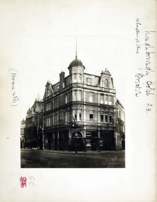 Framed Print : Photograph of Loughborough Hotel, Brixton, London Framed Print : Photograph of Loughborough Hotel, Brixton, London