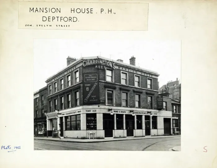 Framed Print : Photograph of Mansion House PH, Deptford, London Framed Print : Photograph of Mansion House PH, Deptford, London
