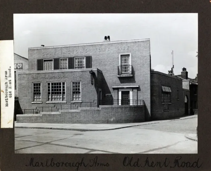 Framed Print : Photograph of Marlborough Arms, Old Kent Road, London Framed Print : Photograph of Marlborough Arms, Old Kent Road, London
