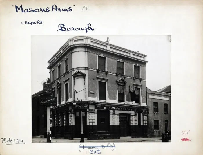 Framed Print : Photograph of Masons Arms, Borough, London Framed Print : Photograph of Masons Arms, Borough, London