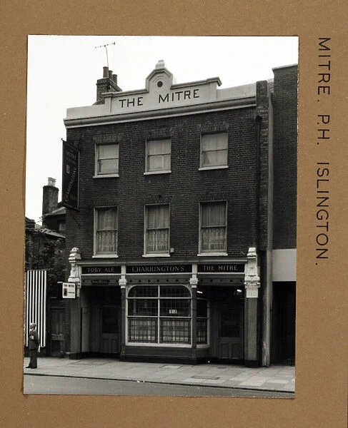 Photograph of Mitre PH, Islington, London