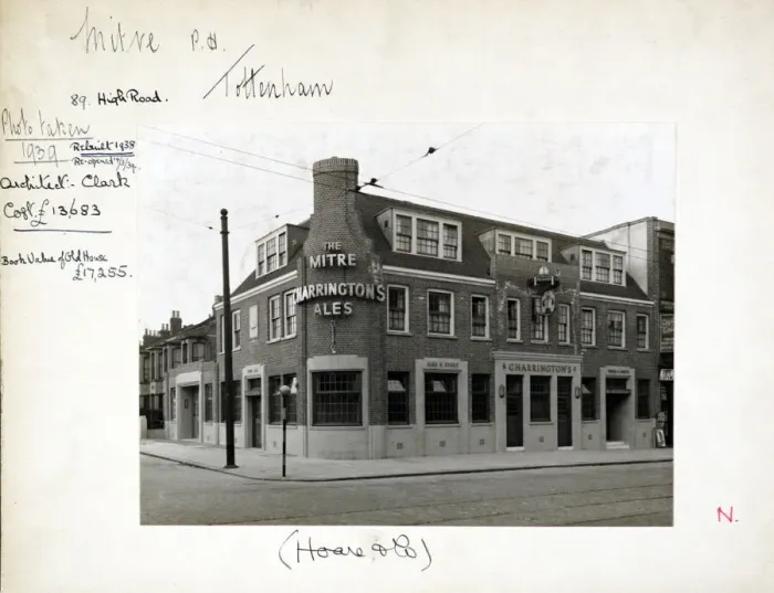 Framed Print : Photograph of Mitre PH, Tottenham (New), London Framed Print : Photograph of Mitre PH, Tottenham (New), London