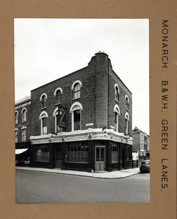 Framed Print : Photograph of Monarch PH, Green Lanes, London Framed Print : Photograph of Monarch PH, Green Lanes, London