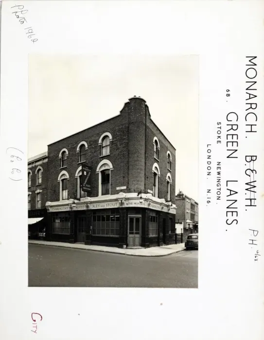 Framed Print : Photograph of Monarch PH, Green Lanes, London Framed Print : Photograph of Monarch PH, Green Lanes, London