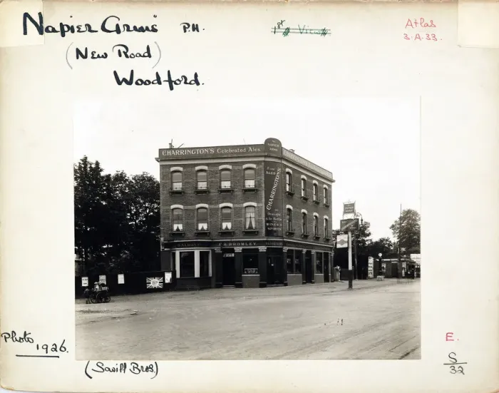 Framed Print : Photograph of Napier Arms, Woodford, Greater London