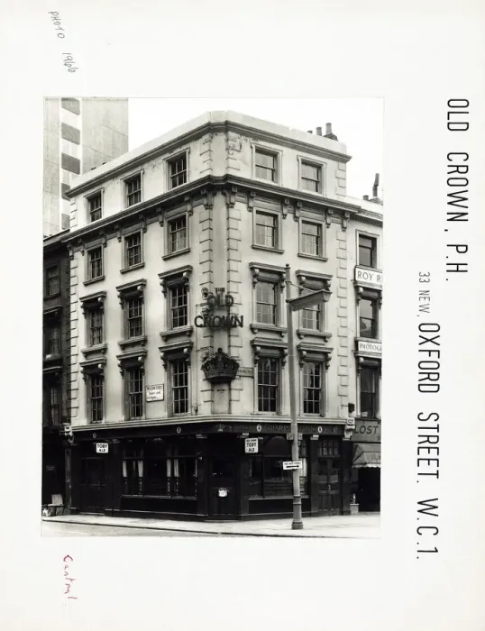 Framed Print : Photograph of Old Crown PH, Bloomsbury, London Framed Print : Photograph of Old Crown PH, Bloomsbury, London