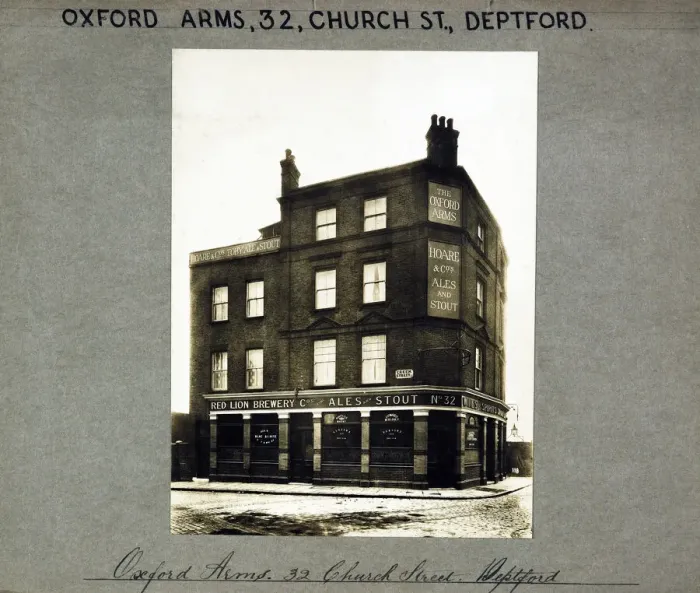 Framed Print : Photograph of Oxford Arms, Deptford, London Framed Print : Photograph of Oxford Arms, Deptford, London