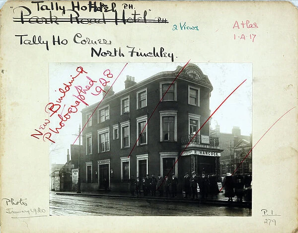 Photograph of Park Road Hotel, North Finchley (Old), London