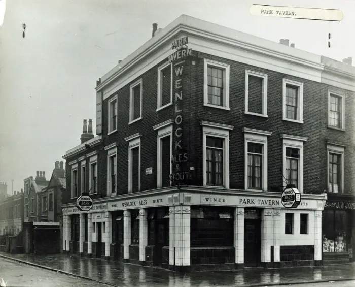 Framed Print : Photograph of Park Tavern, Finsbury Park, London Framed Print : Photograph of Park Tavern, Finsbury Park, London