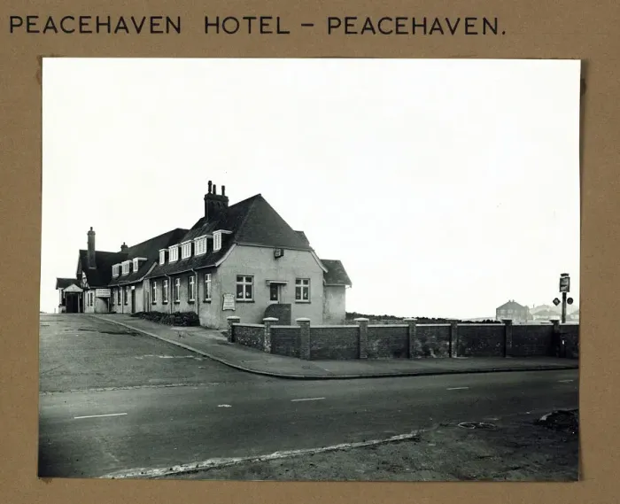 Framed Print : Photograph of Peacehaven Hotel, Newhaven, Sussex Framed Print : Photograph of Peacehaven Hotel, Newhaven, Sussex