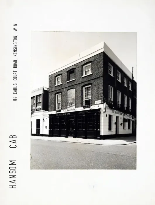 Framed Print : Photograph of Pembroke PH, Kensington, London Framed Print : Photograph of Pembroke PH, Kensington, London