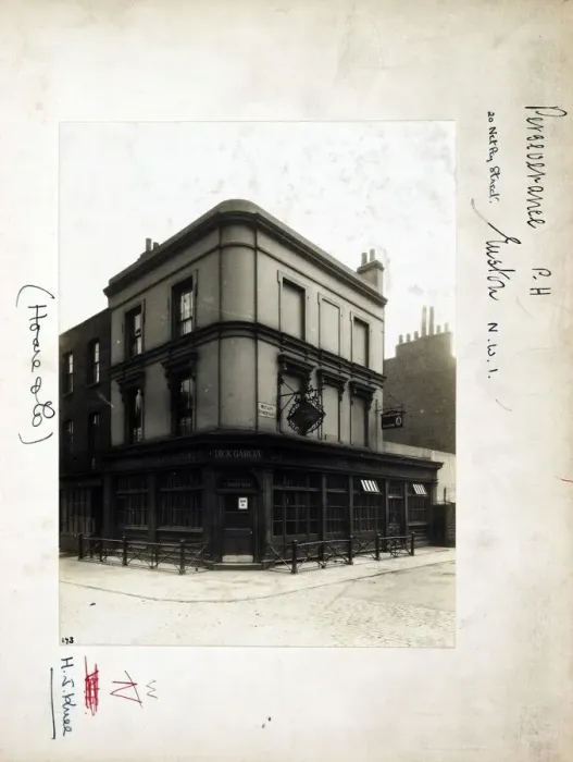 Framed Print : Photograph of Perseverance PH, Euston, London Framed Print : Photograph of Perseverance PH, Euston, London