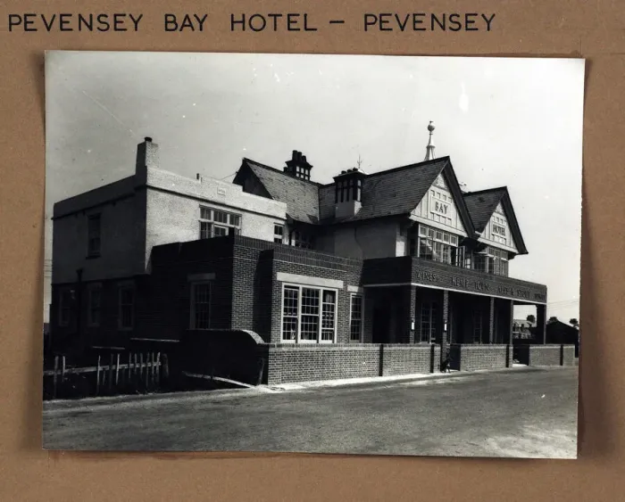 Framed Print : Photograph of Pevensey Bay Hotel, Pevensey (New), Sussex Framed Print : Photograph of Pevensey Bay Hotel, Pevensey (New), Sussex