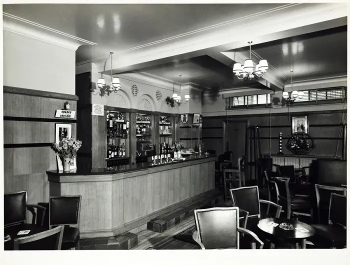 Framed Print : Photograph of Phoenix PH, Edgware, London Framed Print : Photograph of Phoenix PH, Edgware, London