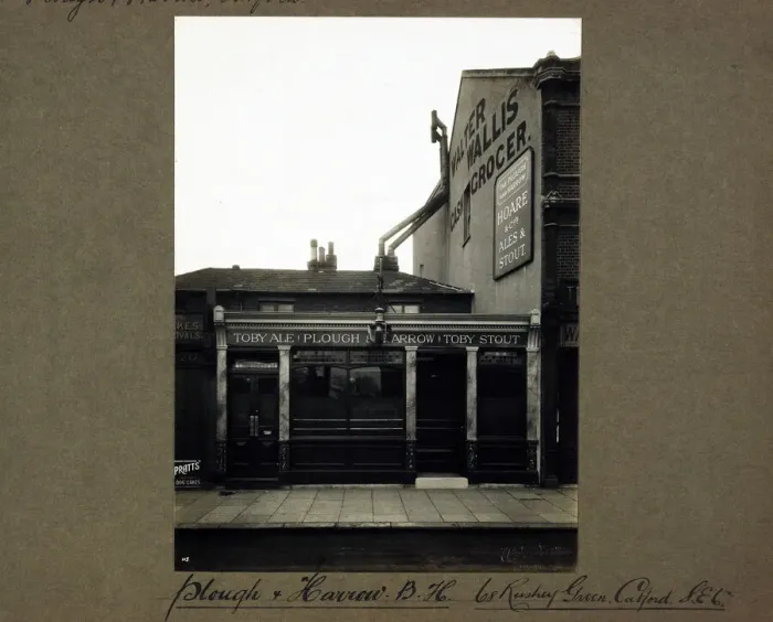 Framed Print : Photograph of Plough & Harrow PH, Catford, London Framed Print : Photograph of Plough & Harrow PH, Catford, London