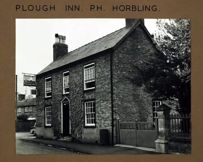 Framed Print : Photograph of Plough Inn, Horbling, Lincolnshire Framed Print : Photograph of Plough Inn, Horbling, Lincolnshire