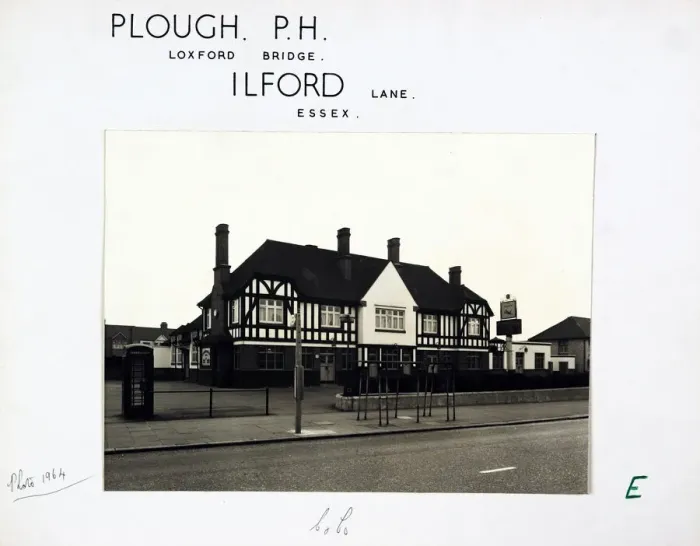 Framed Print : Photograph of Plough PH, Ilford, Essex Framed Print : Photograph of Plough PH, Ilford, Essex