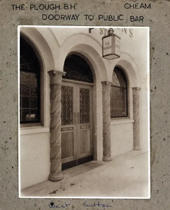 Framed Print : Photograph of Plough PH, West Sutton, Surrey Framed Print : Photograph of Plough PH, West Sutton, Surrey