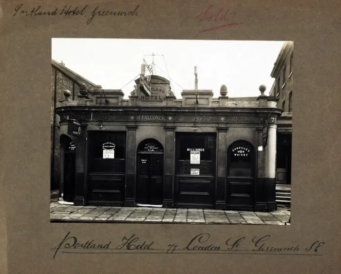 Framed Print : Photograph of Portland Arms, Greenwich, London Framed Print : Photograph of Portland Arms, Greenwich, London
