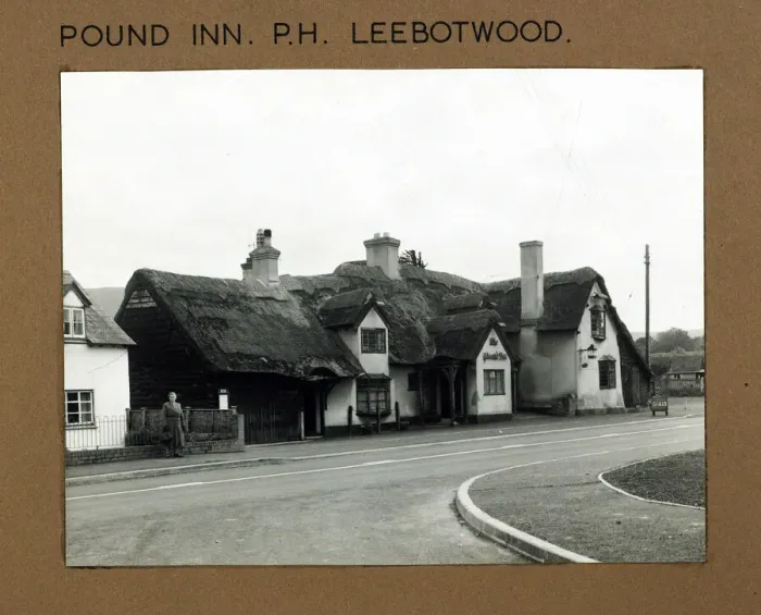 Framed Print : Photograph of Pound Inn, Leebotwood, Shropshire Framed Print : Photograph of Pound Inn, Leebotwood, Shropshire