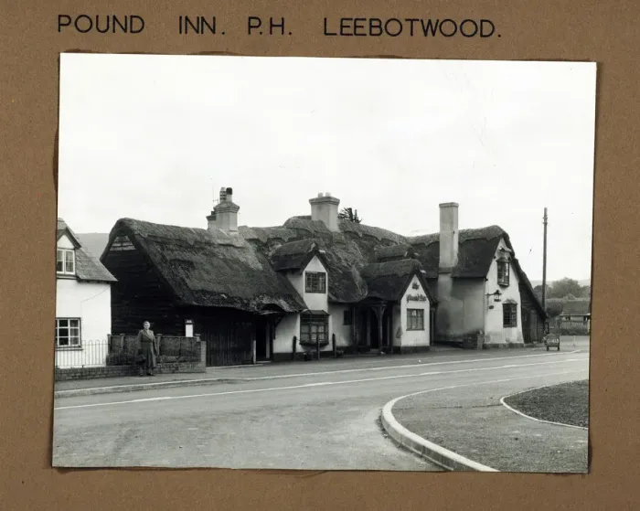 Framed Print : Photograph of Pound Inn, Leebotwood, Shropshire Framed Print : Photograph of Pound Inn, Leebotwood, Shropshire